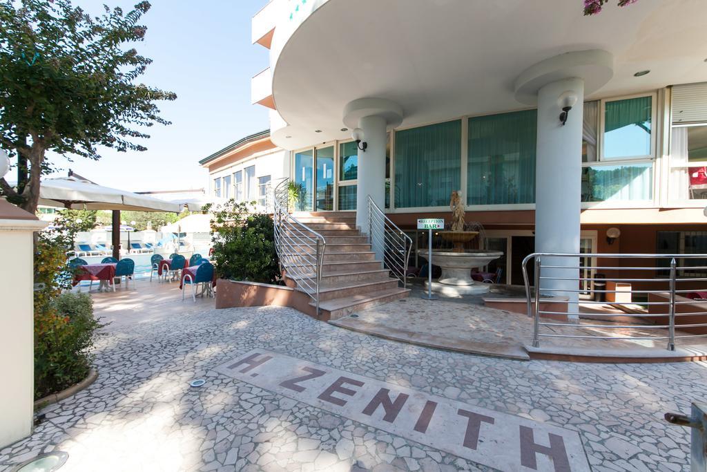 Hotel Zenith Cervia Exterior foto