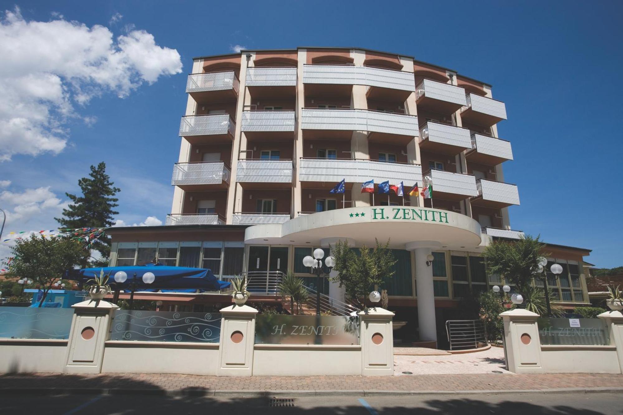 Hotel Zenith Cervia Exterior foto