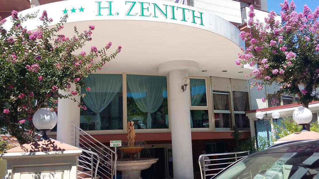 Hotel Zenith Cervia Exterior foto