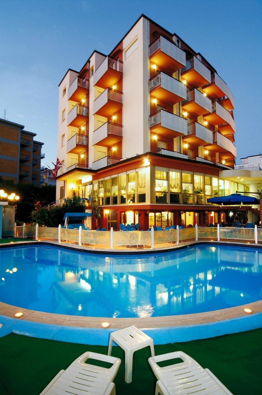 Hotel Zenith Cervia Exterior foto